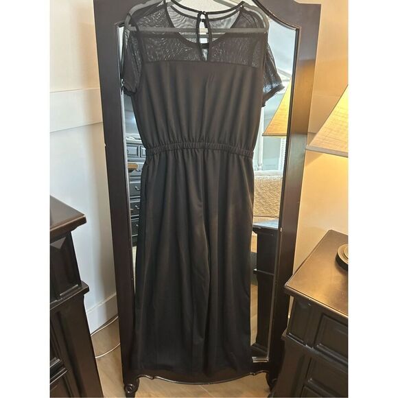 NEW Black Jumpsuit Sheer Chest Detail Short sleeve XL - Picture 3 of 4